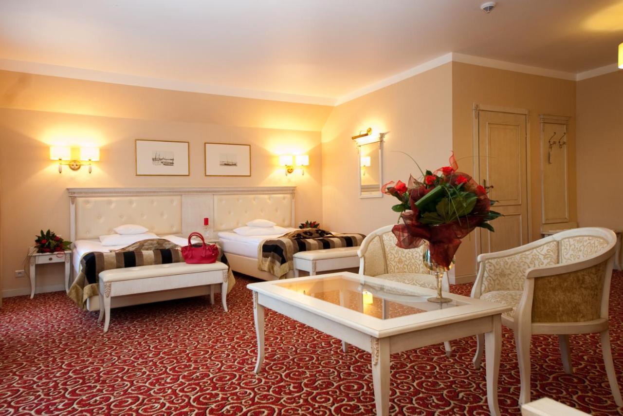 Hotel Royal Baltic 4* Luxury Boutique Устка Екстериор снимка